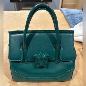 Versace Bag⭐️ Womens⭐️100% Authentic⭐️ Brand New ⭐️
